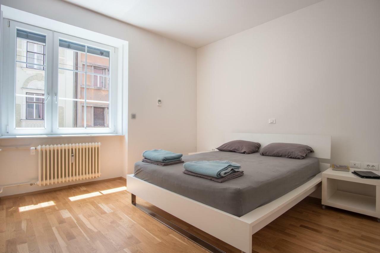 Luxury Central Apartment Liubliana Exterior foto