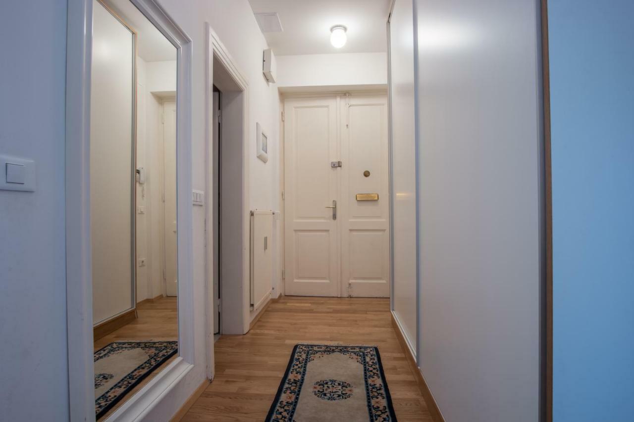 Luxury Central Apartment Liubliana Exterior foto